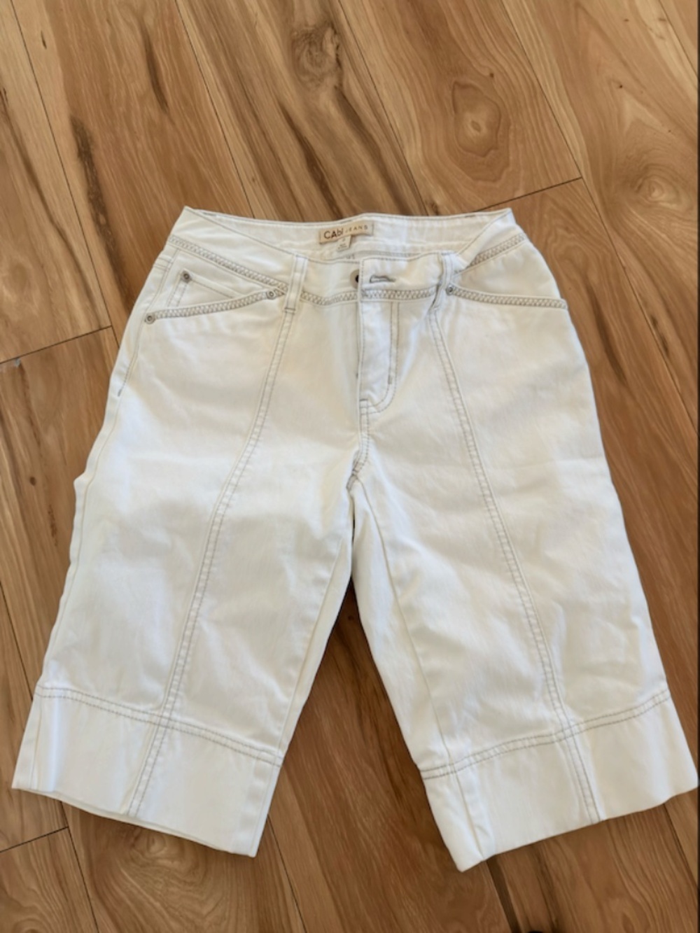 CABi White Out N About Denim Bermuda Shorts Size 0